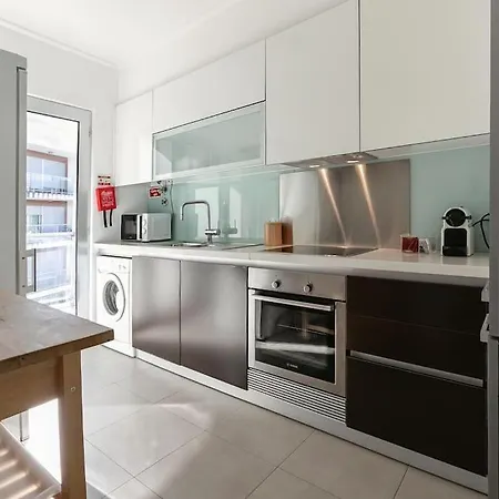 Metro Appartement *