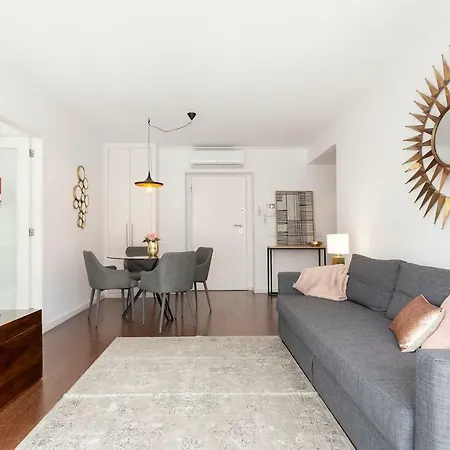 Metro Appartement *
